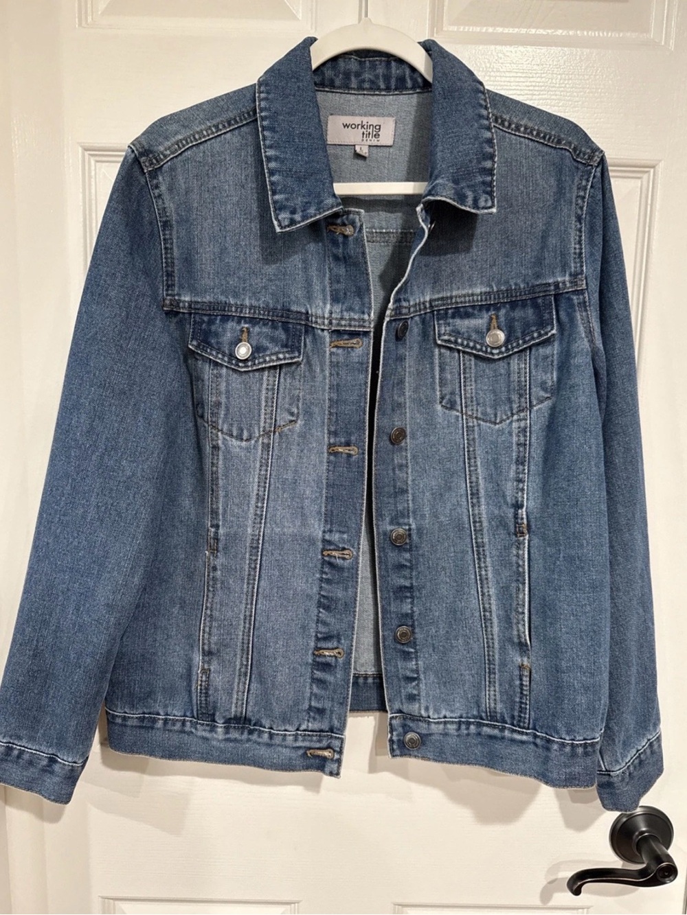 Working Title Denim Women's Large Button Up Jean Jacket Blue Medium Wash
